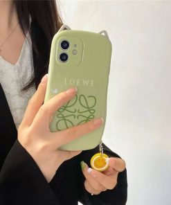 ロエベ iphoneケース 猫耳 LOEWE iphone12pro グリーンケース インスタ映え iphone12/11pro max カバー チャーム付き  iphonex/xs max ケース 人気 女子 韓国