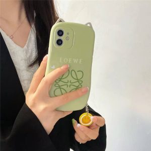 ロエベ iphoneケース 猫耳 LOEWE iphone12pro グリーンケース インスタ映え iphone12/11pro max カバー チャーム付き  iphonex/xs max ケース 人気 女子 韓国